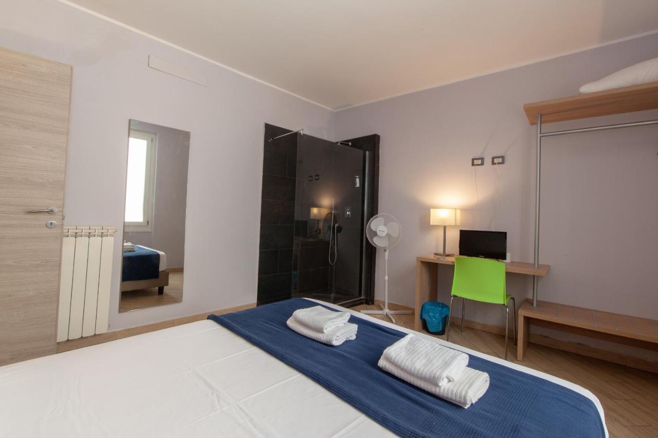Hotel Genziana Genoa Bagian luar foto