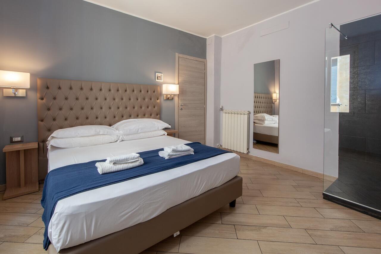 Hotel Genziana Genoa Bagian luar foto
