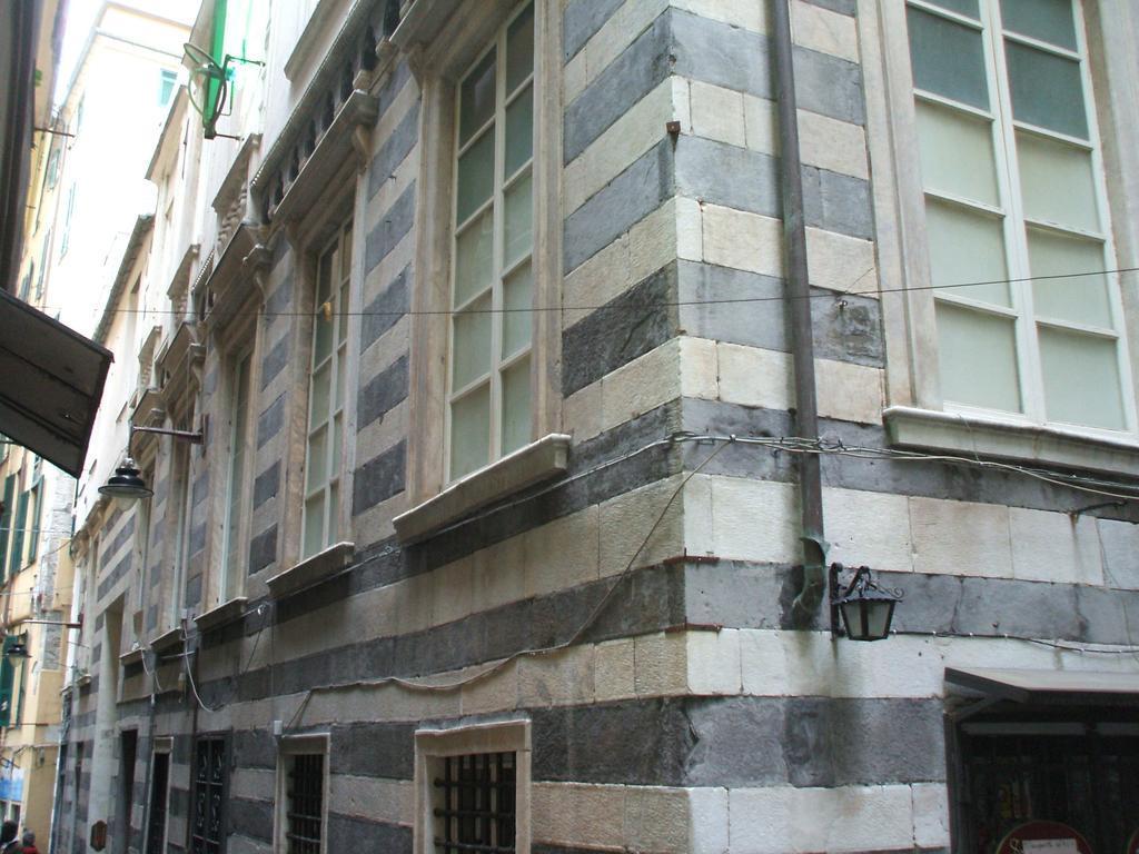 Hotel Genziana Genoa Bagian luar foto