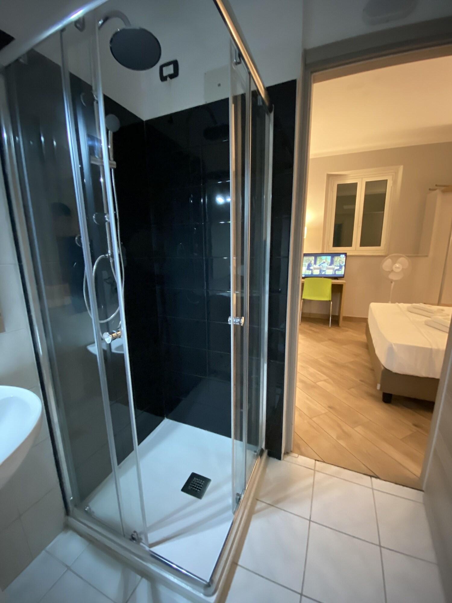 Hotel Genziana Genoa Bagian luar foto