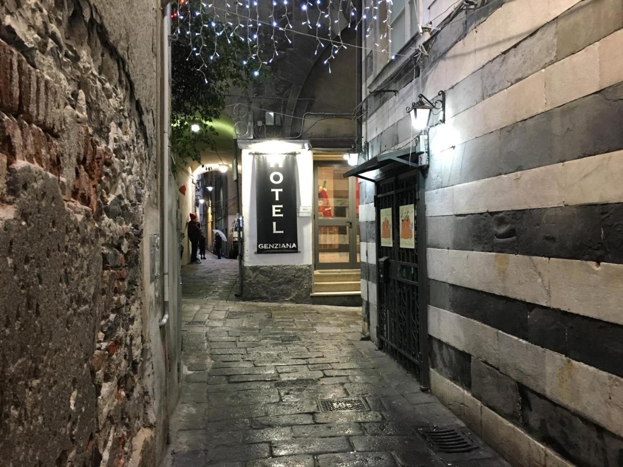 Hotel Genziana Genoa Bagian luar foto
